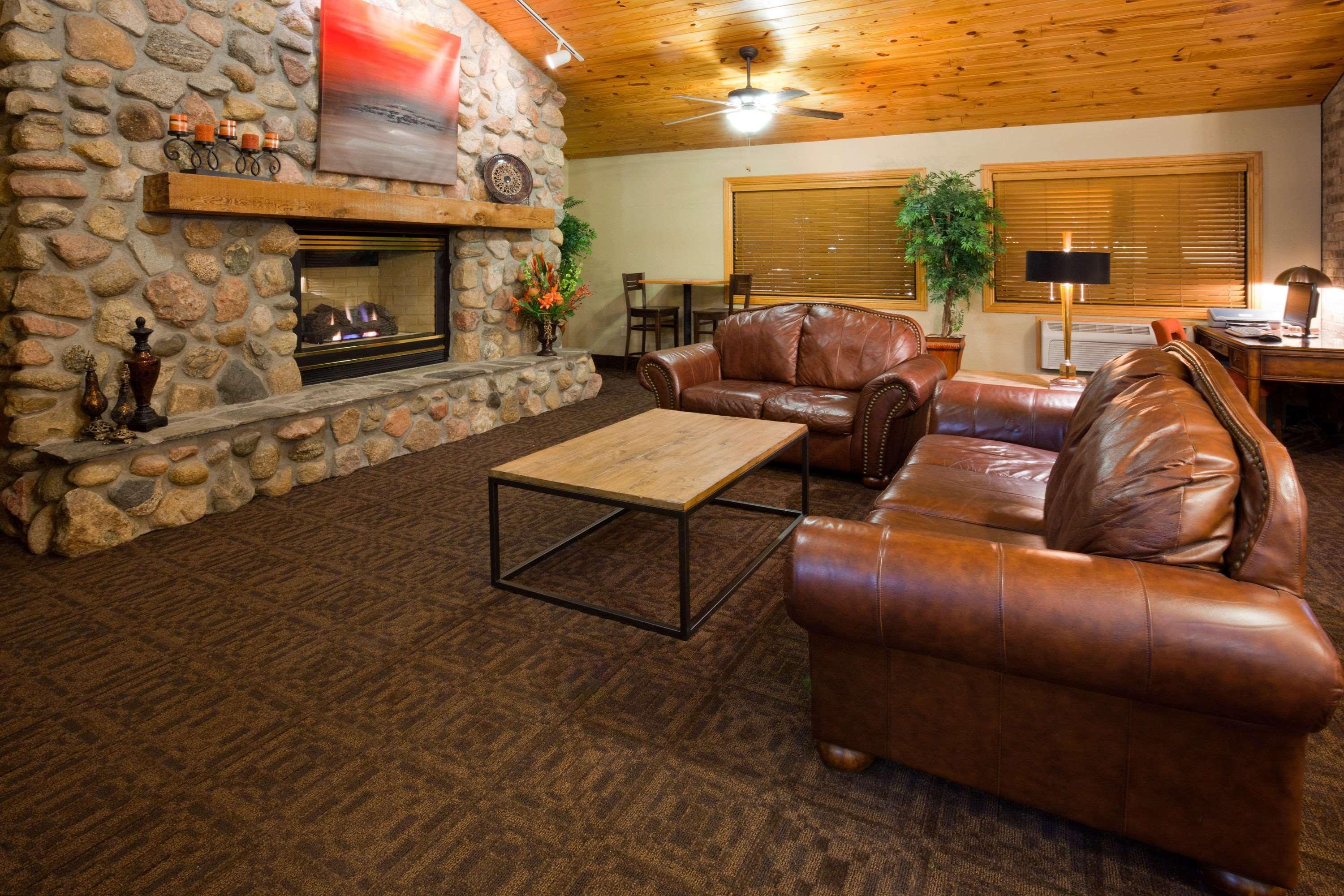 Americinn By Wyndham Bismarck Interior foto